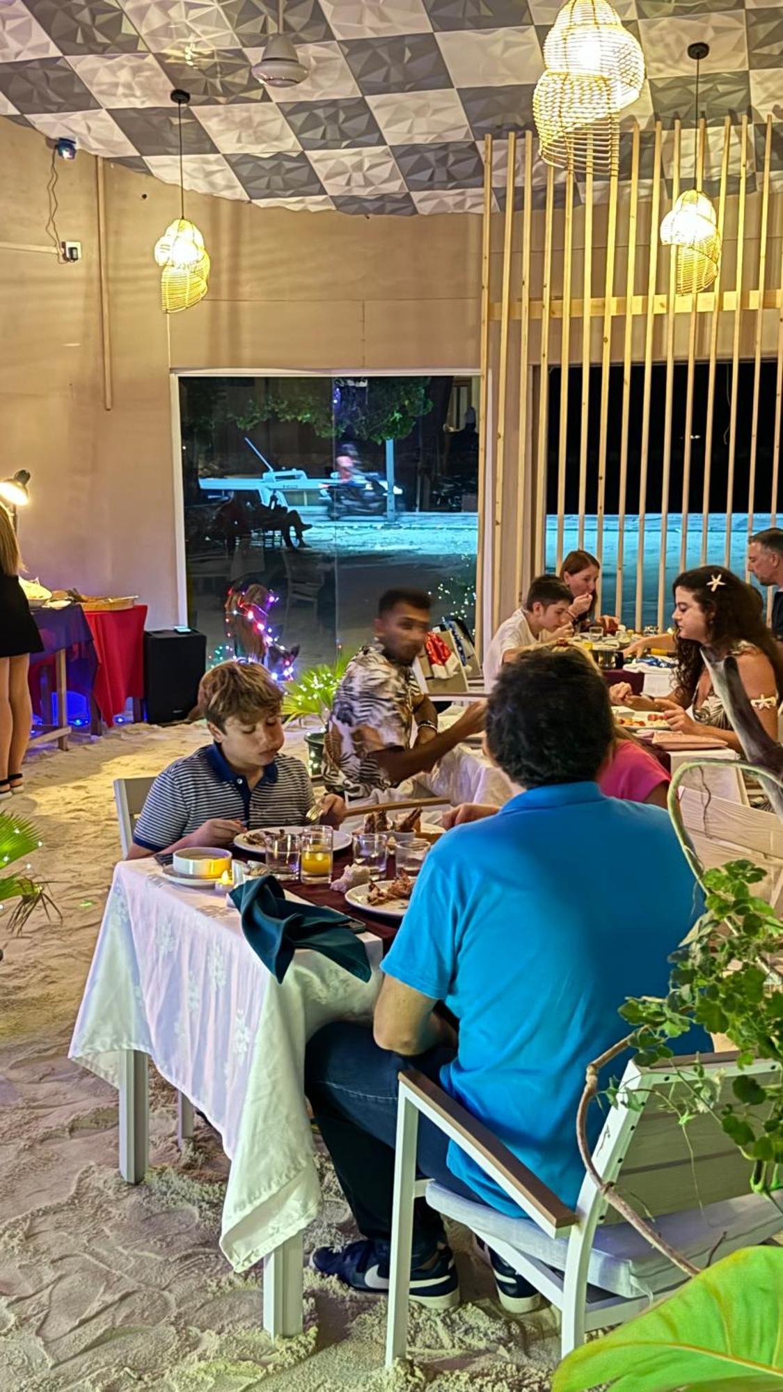 Alimas Holiday Retreat Maldives فيليدهو المظهر الخارجي الصورة